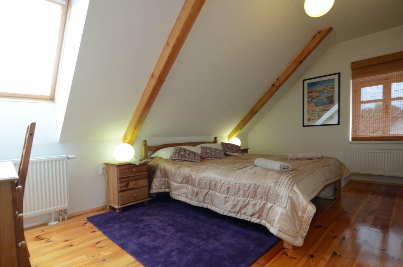Station House Loft Obratan